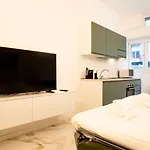 Oxart - Design A Due Passi Da Loreto Apartamento *