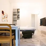 Oxart - Design A Due Passi Da Loreto Apartamento Milão